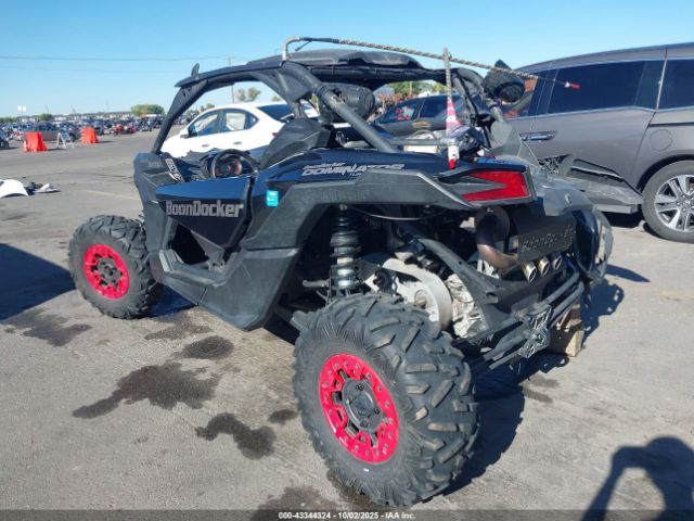 2019 CAN-AM MAVERICK X3 3JBVXAW45KK001581 Photo 2