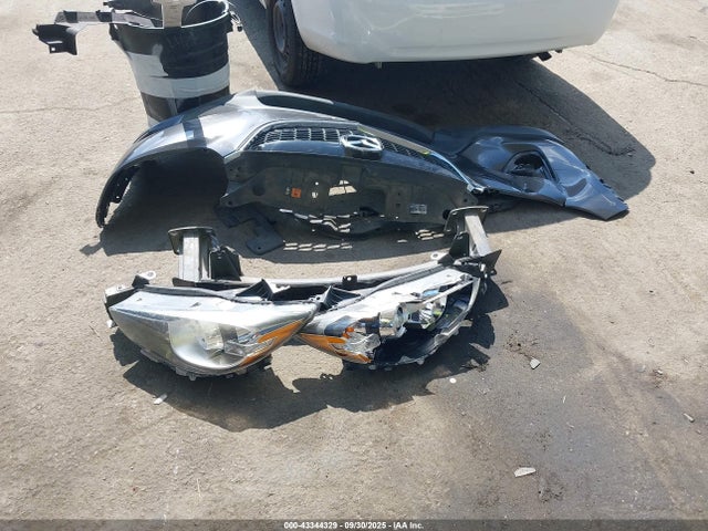Mazda pe 2015 JM3KE2BE7F0550195 Image 11