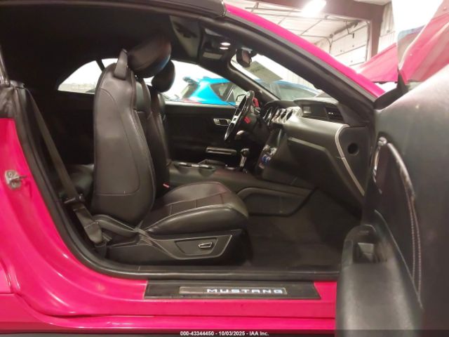 2018 FORD MUSTANG 1FATP8UHXJ5110023 Photo 4