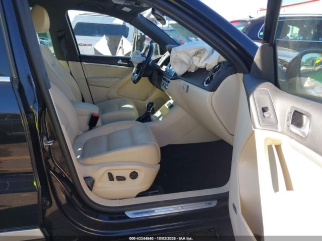 2014 VOLKSWAGEN TIGUAN WVGBV3AX1EW099371 Photo 4