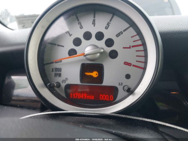 2010 MINI COOPER S WMWMF7C50ATZ69679 Photo 6