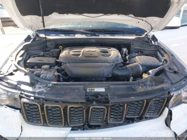 2016 JEEP GRAND CHEROKEE 1C4RJEAG8GC472887 Photo 9