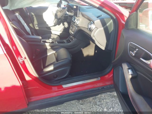 2020 MERCEDES-BENZ GLA 250 WDCTG4GB6LJ689915 Photo 4