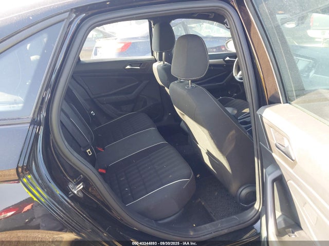 Auction sale of the 2022 Volkswagen Jetta 1.5t Sport, vin: 3VWBM7BUXNM032932, lot number: 43344893