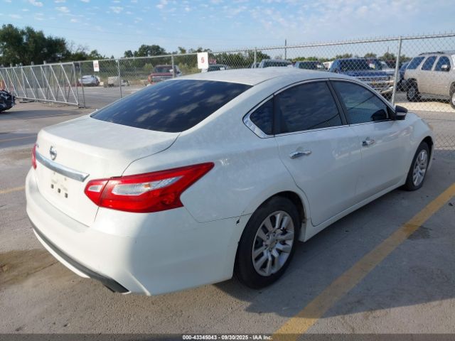 2016 NISSAN ALTIMA 1N4AL3AP3GN346667 Photo 3