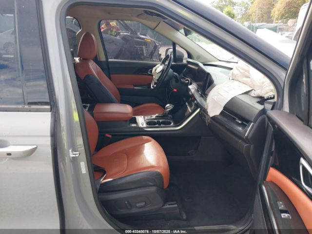 2022 KIA CARNIVAL MPV KNDNE5H34N6077171 Photo 4