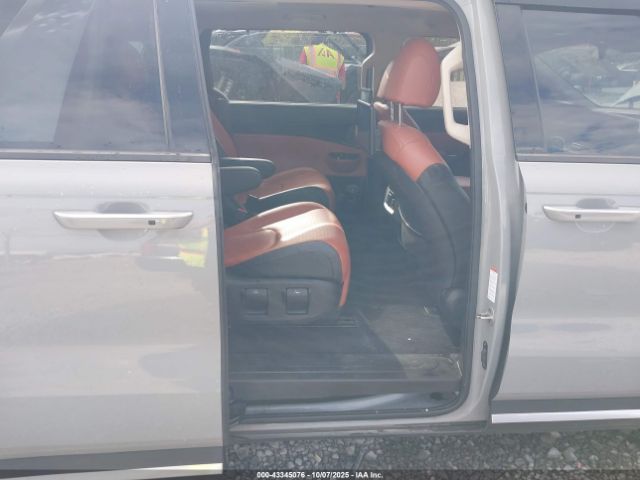 2022 KIA CARNIVAL MPV KNDNE5H34N6077171 Photo 7