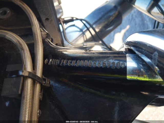 2013 HARLEY-DAVIDSON FLHTCU 1HD1FCM10DB665920 Photo 9