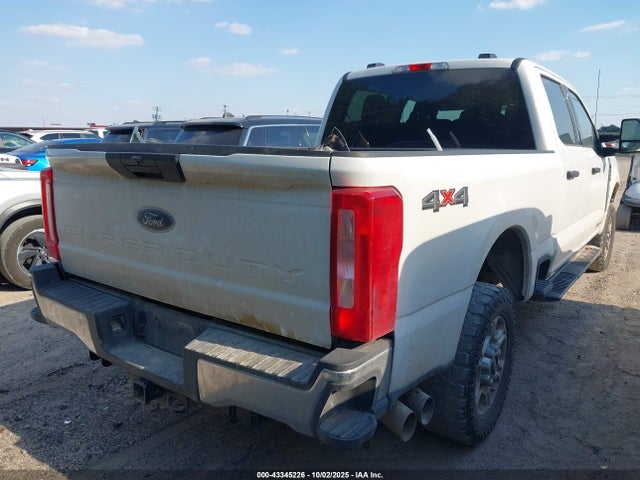 Ford 2025 2025 1FT7W2BT9SEC99641 Image 4