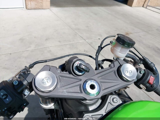 JKBZXJH13PA018606 Kawasaki 2023