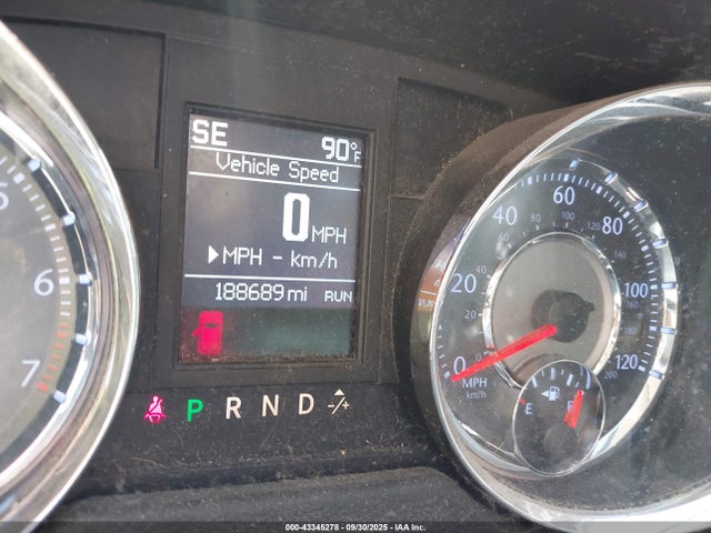 2C4RC1BG1GR296564 Chrysler Town and Country