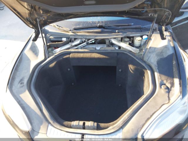 2013 TESLA MODEL S 5YJSA1DP1DFP14021 Photo 9