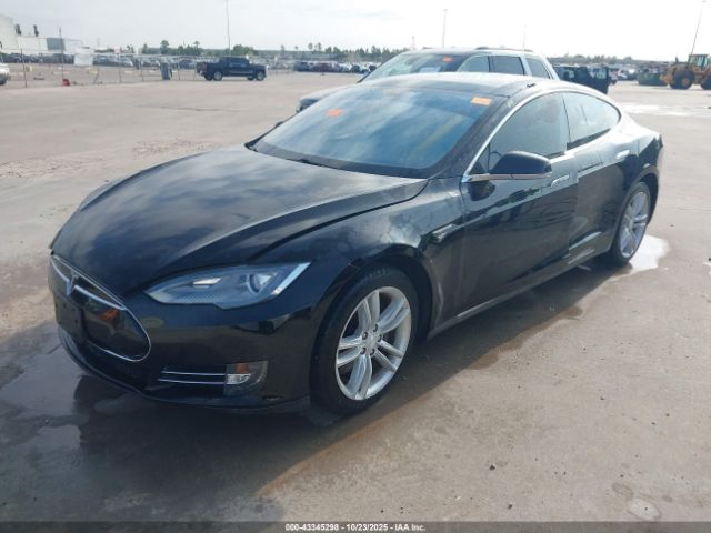 2013 TESLA MODEL S 5YJSA1DP1DFP14021 Photo 1