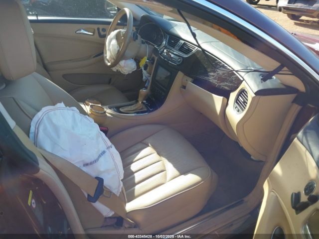 2007 MERCEDES-BENZ CLS 550 WDDDJ72X57A089673 Photo 4