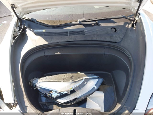 2018 TESLA MODEL 3 5YJ3E1EA8JF035250 Photo 9