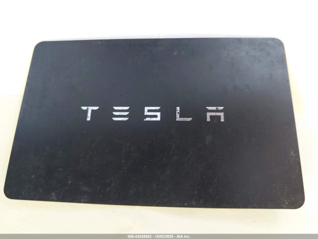 2021 TESLA MODEL Y 5YJYGDEE6MF139180 Photo 10