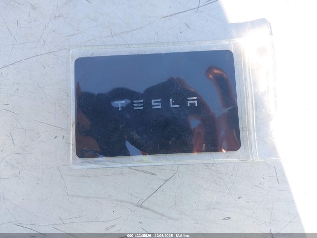 2024 TESLA MODEL Y 7SAYGDED7RF097801 Photo 10