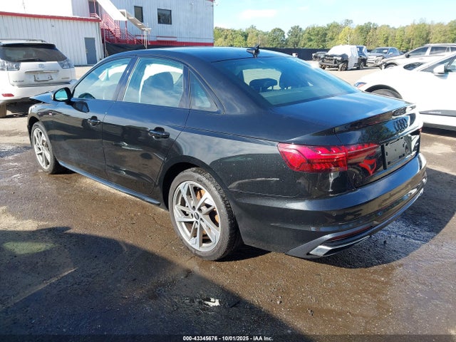 2021 AUDI A4 WAUEAAF42MA073371 Photo 2