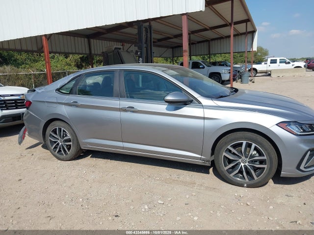 3VW7X7BU1SM064354 Volkswagen tsi