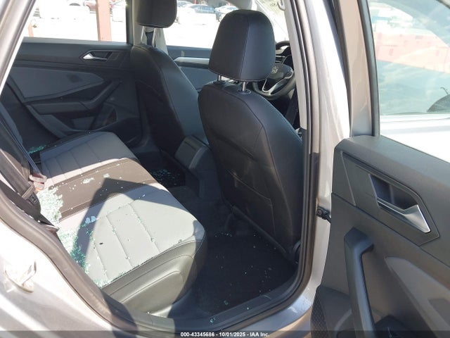 3VW7X7BU1SM064354 Volkswagen tsi