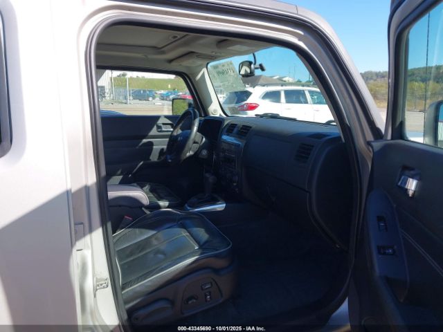 2007 HUMMER H3 SUV 5GTDN13E678212437 Photo 4