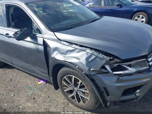 2019 VOLKSWAGEN TIGUAN 3VV2B7AX3KM035401 Photo 5
