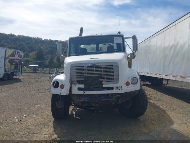 Продажа на аукционе авто 2004 Freightliner Medium Conventional Fl112, vin: 1FVHBGAN64HM17599, номер лота: 43345699