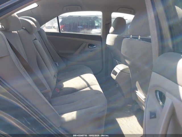 2011 Toyota Camry Le მანქანა იყიდება აუქციონზე, vin: 4T1BF3EK6BU724852, აუქციონის ნომერი: 43345716