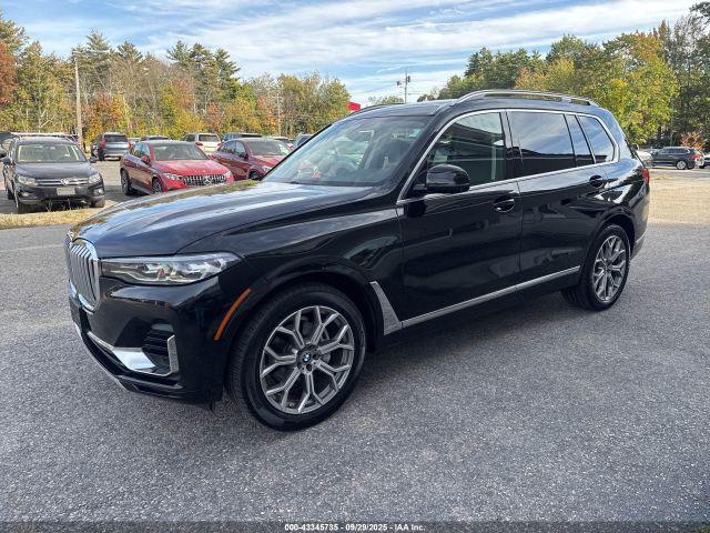 2021 BMW X7 5UXCW2C01M9G78181 Photo 1