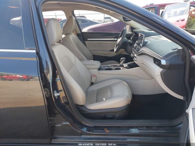 2019 NISSAN ALTIMA 1N4BL4EW0KC178695 Photo 4