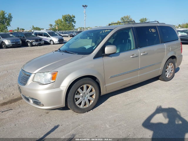 Chrysler 2014 2014 2C4RC1BG7ER132684 Image 2