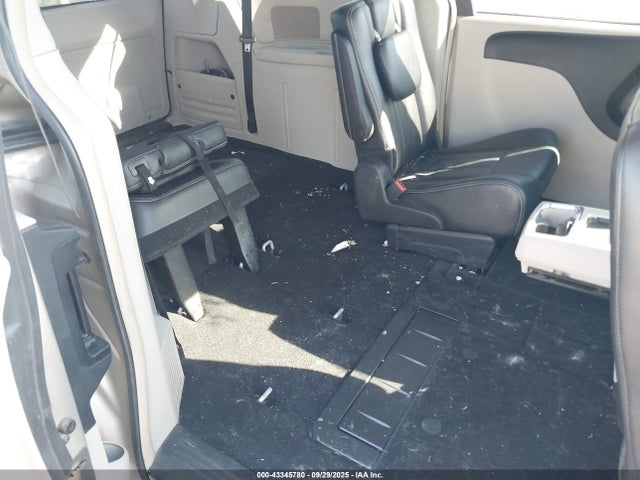 Chrysler 2014 2014 2C4RC1BG7ER132684 Image 8