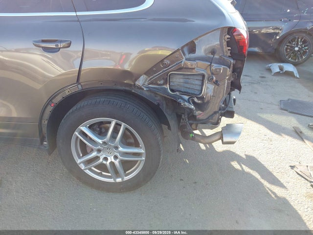 2015 PORSCHE CAYENNE WP1AF2A21FLA37403 Photo 5