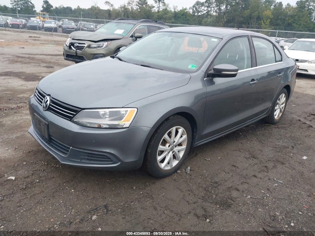 3VWD07AJ9EM214052 Volkswagen Jetta