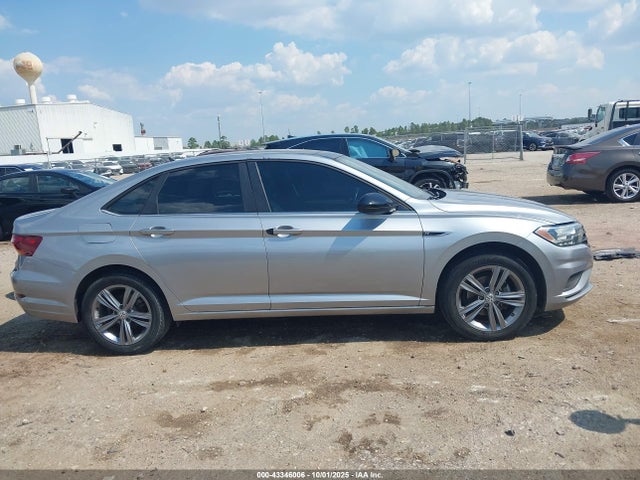 Volkswagen 1.4 tsi 2019 3VWC57BU1KM220221 Image 14