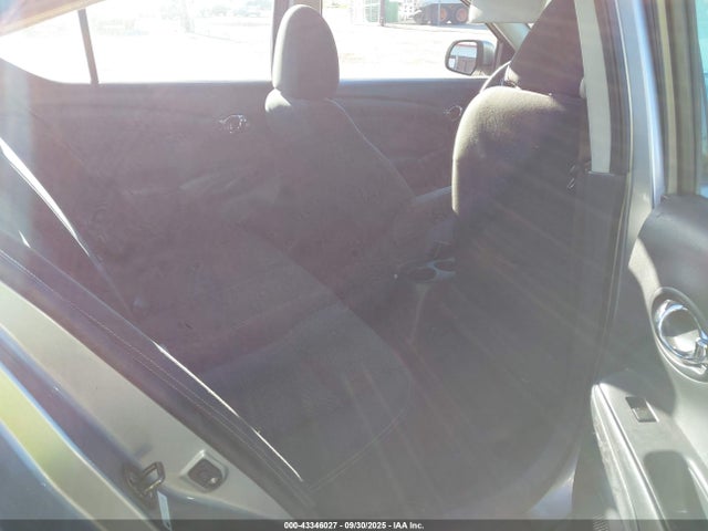 Nissan 2014 2014 3N1CN7AP3EL815308 Image 8