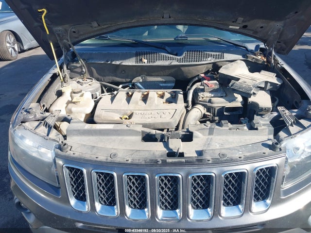 Jeep 2015 2015 1C4NJDBB4FD282749 Image 10