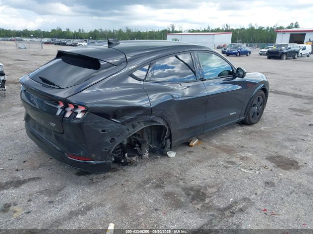2022 FORD MUSTANG MACH-E 3FMTK2SU0NMA40954 Photo 3