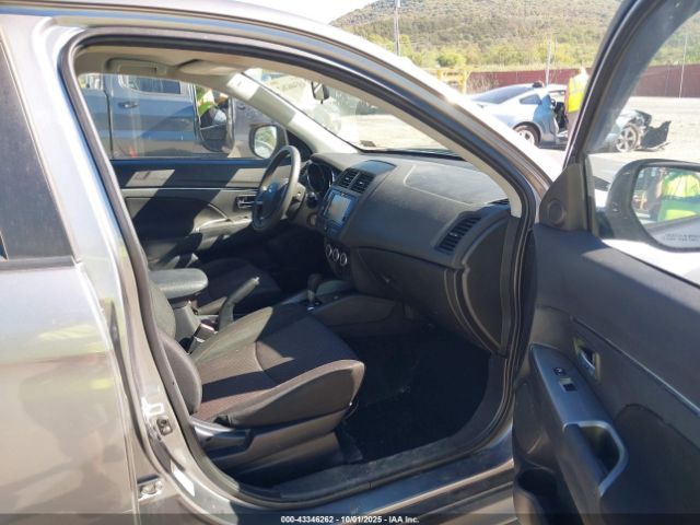 2019 MITSUBISHI OUTLANDER SPORT JA4AR3AU7KU005232 Photo 4