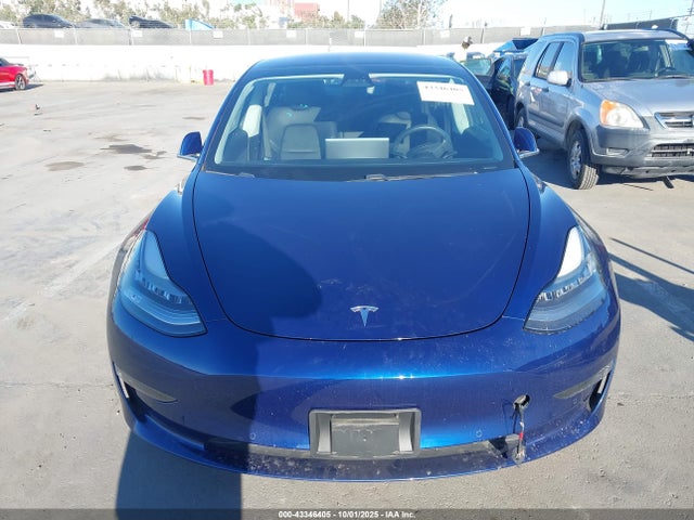 5YJ3E1EA8JF012275 Tesla MODEL 3