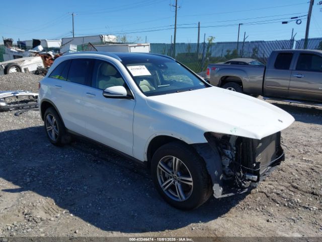 2022 MERCEDES-BENZ GLC 300 W1N0G8EB8NG088825