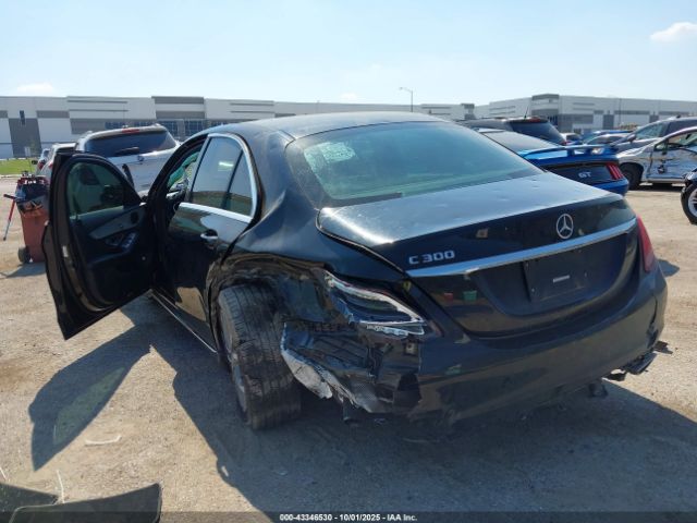 2018 MERCEDES-BENZ C 300 55SWF4JB9JU245607 Photo 2