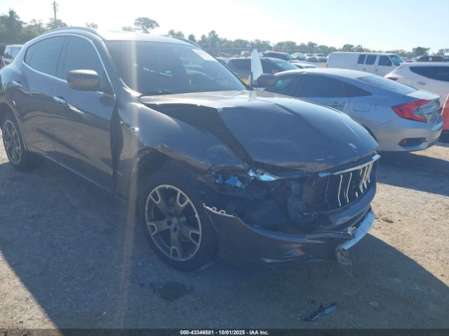 2018 MASERATI LEVANTE ZN661XUL6JX259846 Photo 5