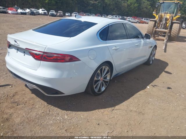 2021 JAGUAR XF SAJBL4GX1MCY90105 Photo 3