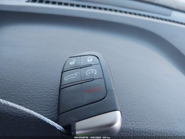 Jeep 2019 2019 1C4RJFBG5KC703306 Image 11