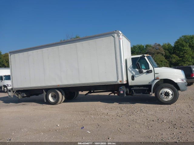 International B 6.7 2022 3HAEUMML2NL234135 Image 17