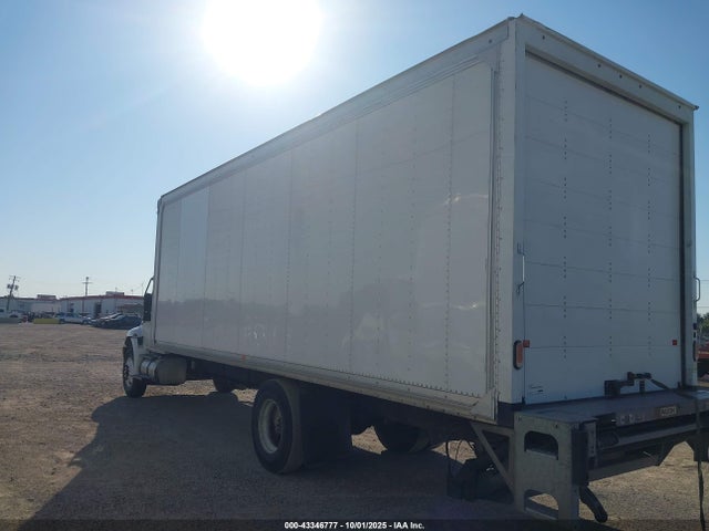 International B 6.7 2022 3HAEUMML2NL234135 Image 18