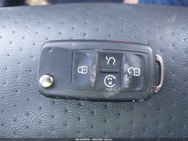 43346780 :رقم المزاد ، 1VWMA7A31LC021956 vin ، 2020 Volkswagen Passat 2.0t R-line مزاد بيع