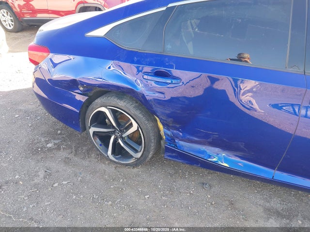 Auction sale of the 2022 Honda Accord Hybrid Sport, vin: 1HGCV3F29NA012532, lot number: 43346846