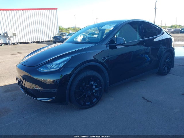 Продаж на аукціоні авто 2021 Tesla Model Y Performance Dual Motor All-wheel Drive/standard Range Rear-wheel Drive, vin: 5YJYGAEDXMF177078, номер лоту: 43346854